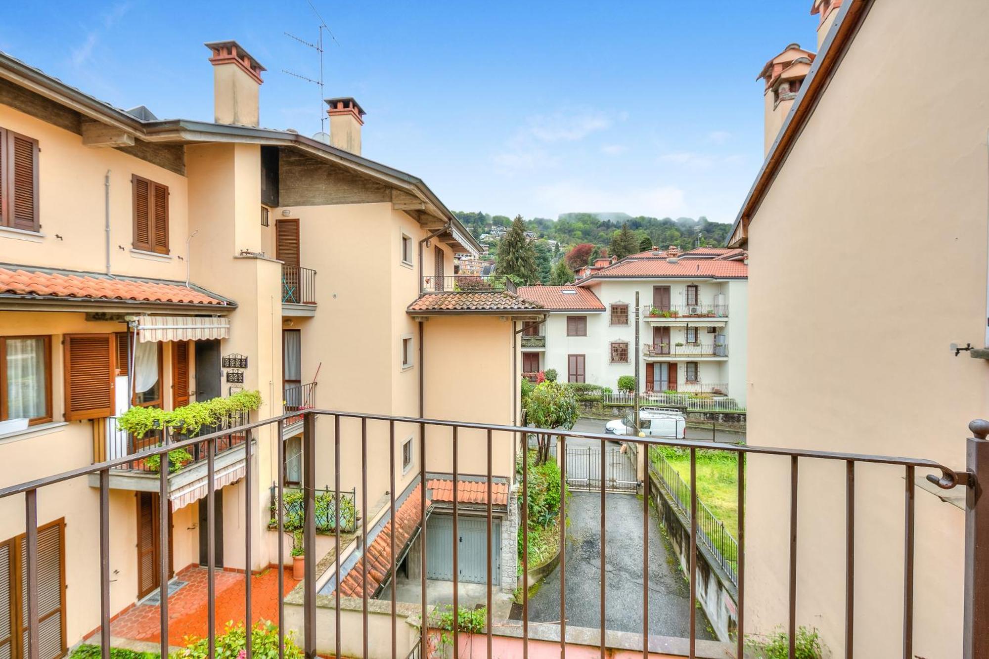 Riccardo House Stresa 1 Min From Lake - Happy Rentals Екстер'єр фото